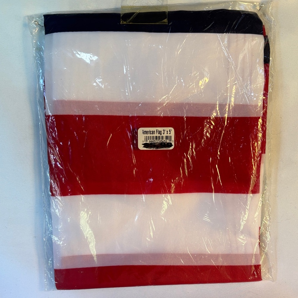 NWT AMERICAN FLAG 3’X 5’ RED, WHITE & BLUE STRIPED FLAG - Picture 2 of 6